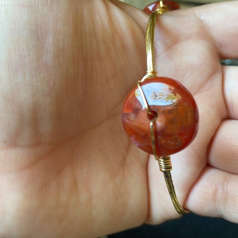Bracelets - Picture 8 of 12